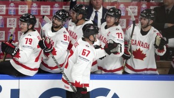 Kanada potvrdila rolu favorita. Lotyšsku pred zápasom so Slovenskom uštedrila debakel