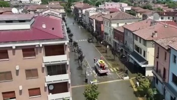 Záplavy v Taliansku si vyžiadali ďalšie obete, domov sa nemôžu vrátiť tisíce obyvateľov