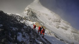 Pred 70 rokmi sa konal prvý výstup na Mount Everest. Zdolali ho aj Čechoslováci