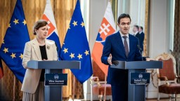 Slovensko zanedbalo boj proti dezinformáciám, tvrdí Ódor. Vláda by to mohla napraviť