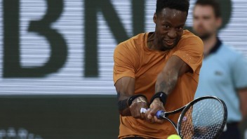Roland Garros: Monfils postúpil do druhého kola, čaká ho svetová šestka z Dánska