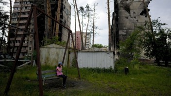 Kyjev má dôkazy, že na deportácii detí z Ukrajiny sa podieľa aj Bielorusko, uviedol Lubinec