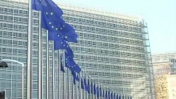 Európska komisia kritizuje Slovensko, žiada o správne uplatnenie európskych pravidiel