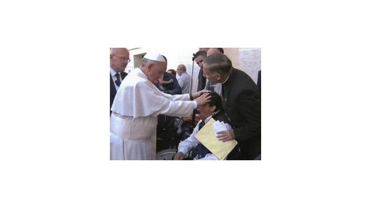 Pápež vyzval biskupov aby išli medzi chudobných