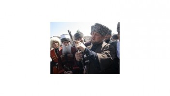 Čečenský líder poprel vyslanie bojovníkov na Ukrajinu