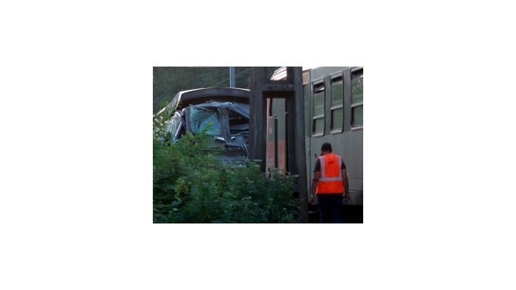 Zrážka dvoch vlakov si vyžiadala vo Francúzsku 40 zranených