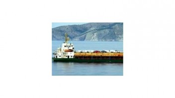Podozrivá moldavská loď odmietla pomoc, mieri do Talianska