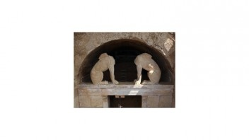 Gigantická hrobka v Amfipolise vydala svoje tajomstvo: Objavili v nej 5 tiel