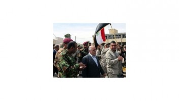 Iracký Tikrít vypaľujú šiitské polovojenské milície