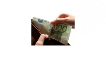 Minimálna mzda v budúcom roku by mala byť 410 eur, žiadajú odborári