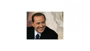Berlusconi rozpovie svoj životný príbeh v biografii Moja cesta