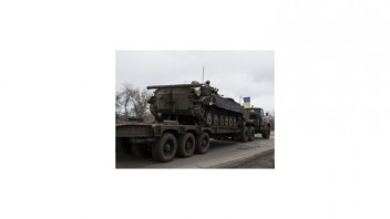 V Minsku sa údajne dohodli na stiahnutí ďalších zbraní z frontovej línie v Donbase