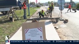 Prešovskí bezdomovci zachraňujú zdevastovaný chodník