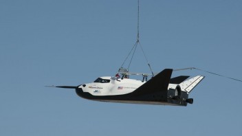 K ISS poletí nová spoločnosť, náklad povezie kozmickým lietadlom