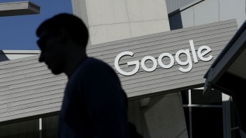 Francúzsko sa sporí s firmou Google. Má vraj miliardový dlh na daniach