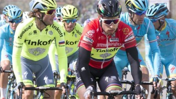 Preteky Miláno - San Remo pre Demareho, Sagana zablokoval spadnutý súper