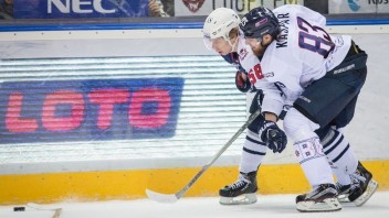 Kašpar opúšťa hokejový Slovan, výhodnú ponuku dostal aj Barker