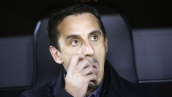 Neville vo Valencii rýchlo skončil, klub sa pod jeho vedením prepadol