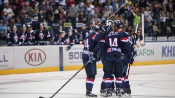 Slovan čaká ťažký trip v KHL, káder trápia nabaľujúce sa zranenia