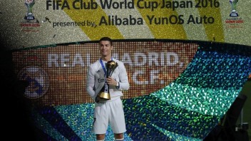 Ronaldo získal Zlatú loptu, Real zvíťazil nad Kašima Antlers