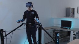 Nový robot ako vzdialený avatar operátora, ktorý cez neho precíti aj dotyk