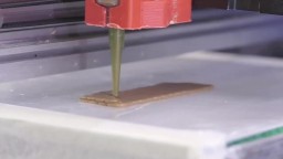 3D tlačiteľná drevná múčka vytvára pri schnutí zložité drevené výtvory