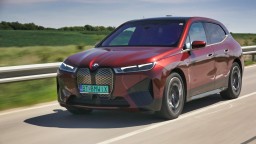 Motoring: BMW iX xDrive 50 ako najlepšie elektrické SUV na trhu? Dynamický Hyundai Tucson s najžiadanejšou výbavou