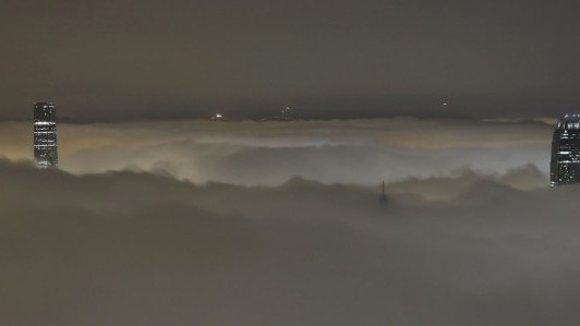 hong-kong-fog-81620-a0ecaa0c3aea48b4b6587bbd263c4d27_0a000002-a2b9-c794.jpg