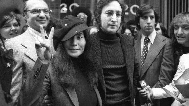 yoko-ono-john-lennon-22328-ad553367bb8c44e6a6101f17e560e627_7f000001-0377-d384.jpg