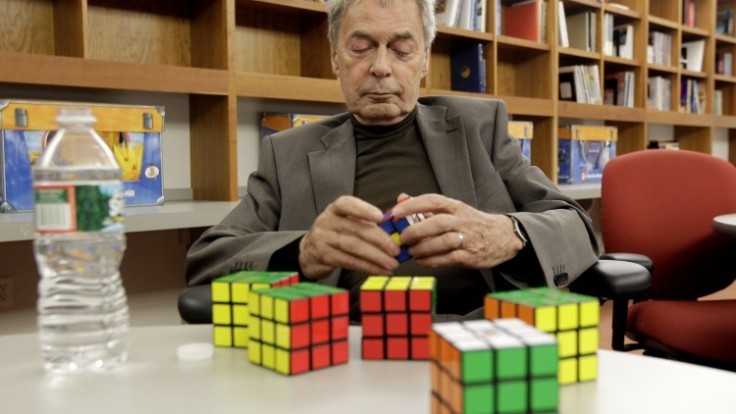 rubiks-cube-exhibit-4ccbc1a3678c4d7ab84d84cf88243633_ac1100ae-53f1-d75f.jpeg