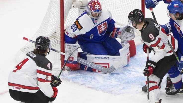 world-juniors-canada-slovakia-hockey-69874-50a66c79dd3a49359eb8f3762a7dc8f5_0a14036f-b834-c27d.jpg