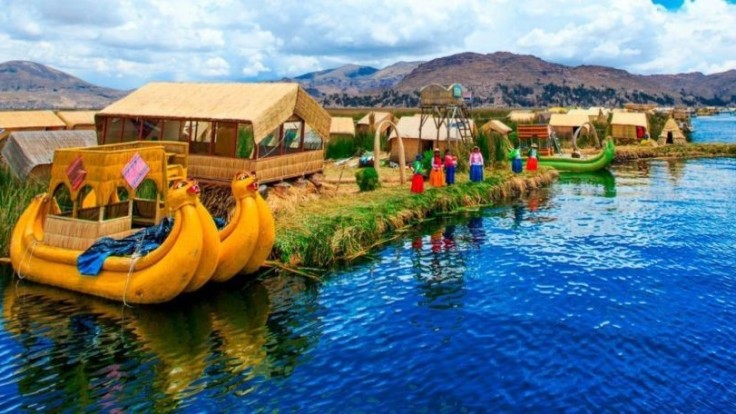 Jazero Titicaca a jeho obyvatelia.