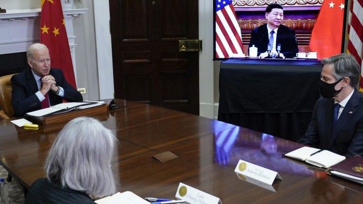 Biden sa virtuálne stretol s čínskym prezidentom Si Ťin-pchingom