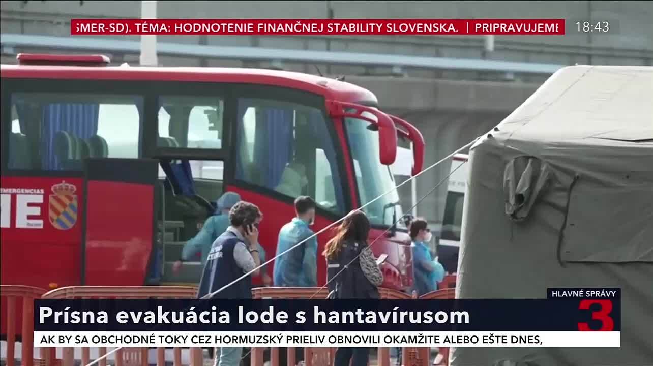 Smrtiaci vírus „opúšťa“ výletnú loď. Pred rokom naň zomrela žena známeho herca, manželov našli mŕtvych v ich dome